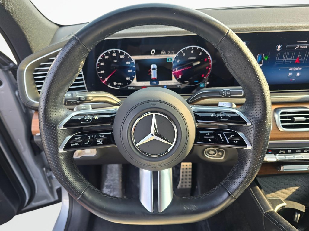 Used 2024 Mercedes-Benz GLS 450 4MATIC image 14