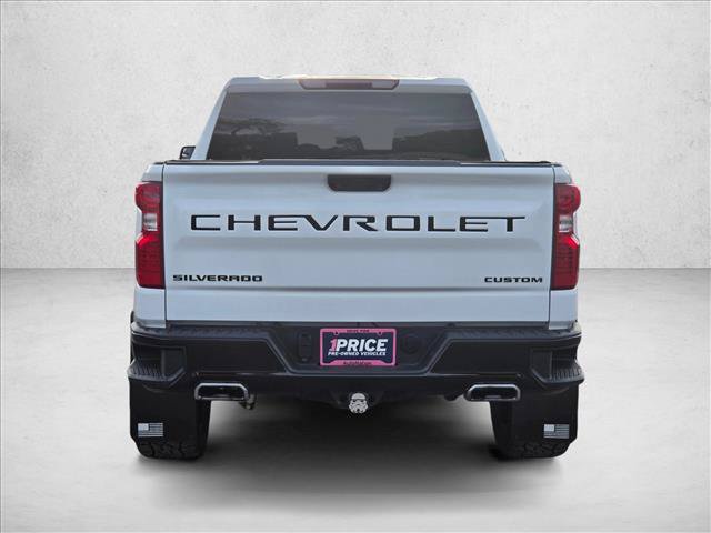 Used 2024 Chevrolet Silverado 1500 Custom Trail Boss w/ LPO, Dark Essentials Package AWD/4WD image 4