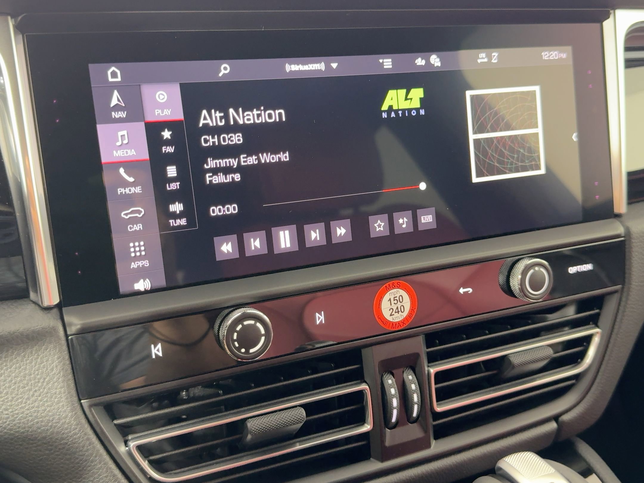 Used 2026 Porsche Macan S image 22