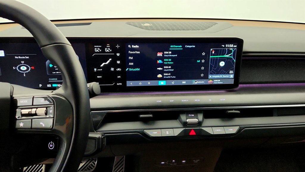 Used 2024 Kia EV9 GT-Line AWD/4WD image 18