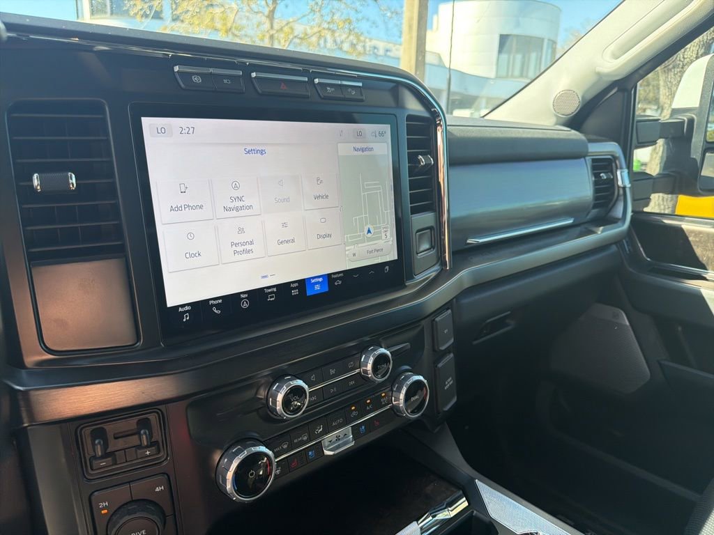 Used 2023 Ford F250 Lariat w/ Sport Appearance Package image 12