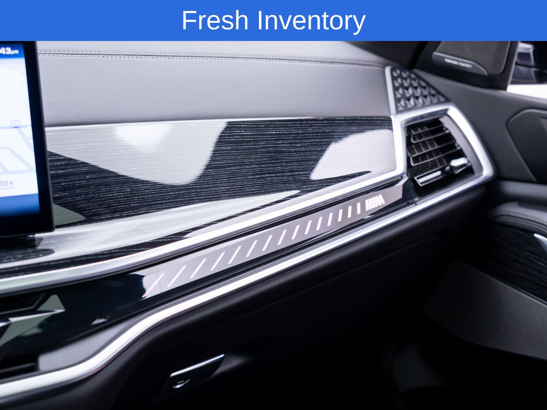 Certified 2026 BMW X5 M60i AWD/4WD image 29