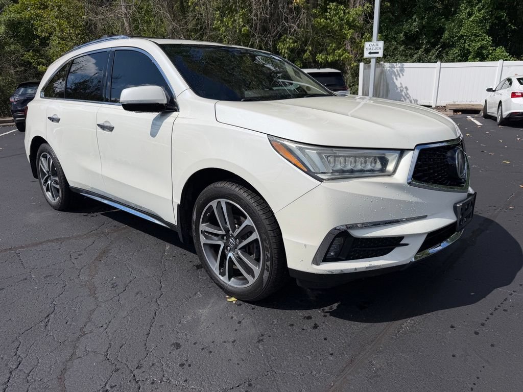 Used 2017 Acura MDX w/ Advance & Entertainment Pkg AWD/4WD image 4