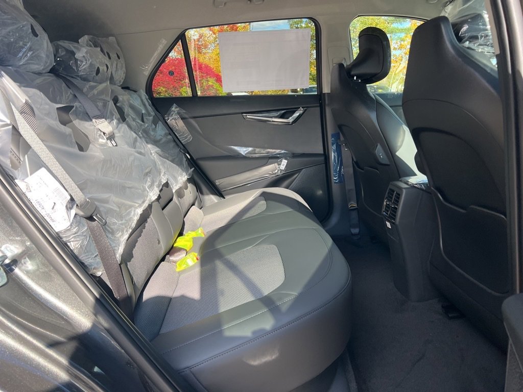 New 2025 Kia Niro Wind image 13