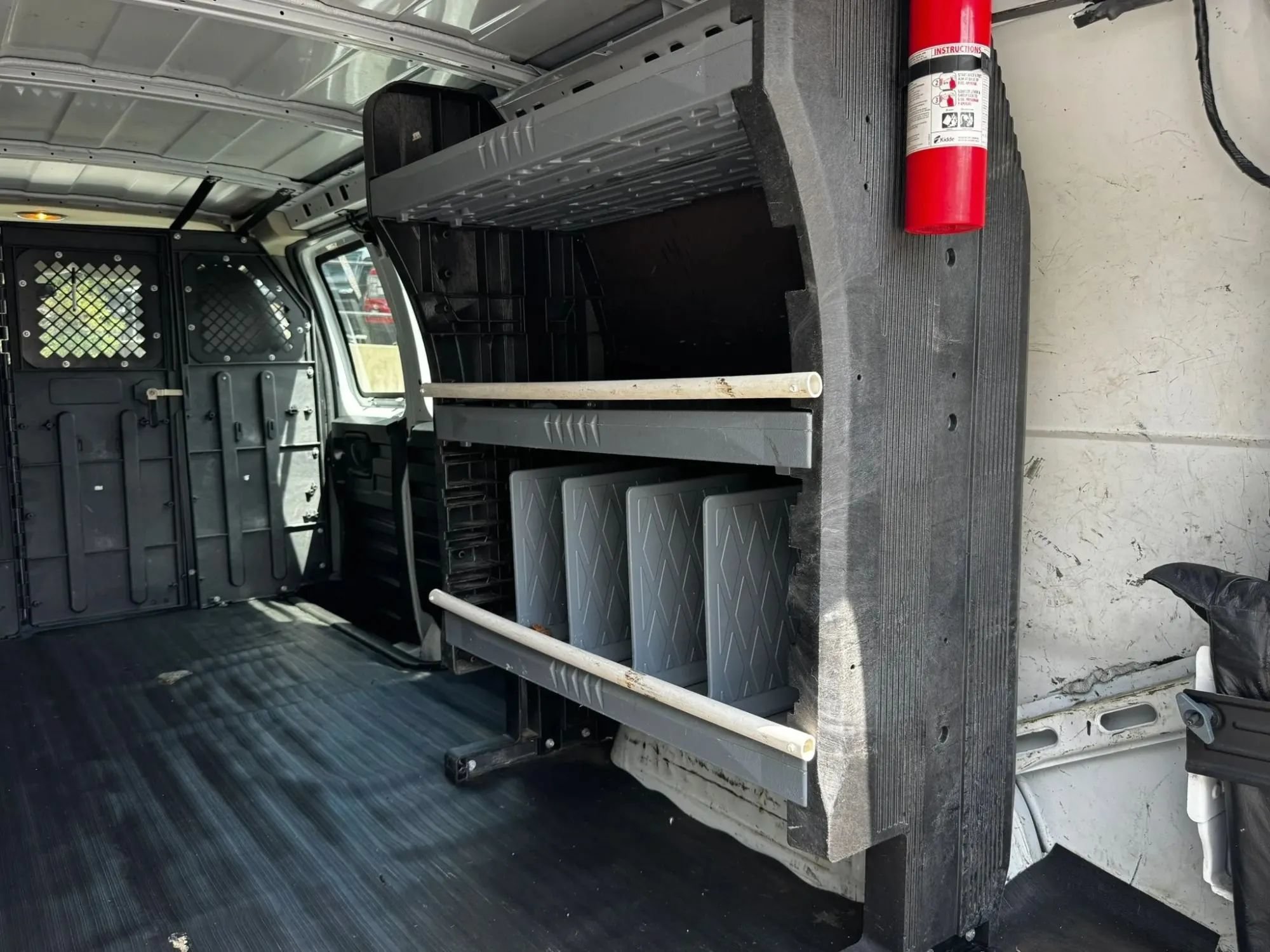 Used 2012 Chevrolet Express 2500 Extended RWD image 11