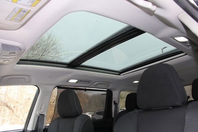 Used 2019 Subaru Ascent Premium image 16