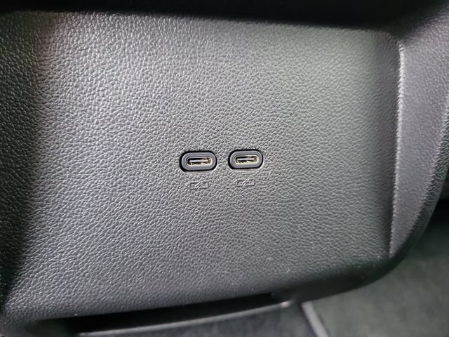 Certified 2025 Chevrolet Equinox EV LT FWD image 15