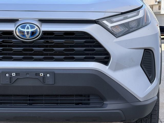 Used 2023 Toyota RAV4 XLE image 8