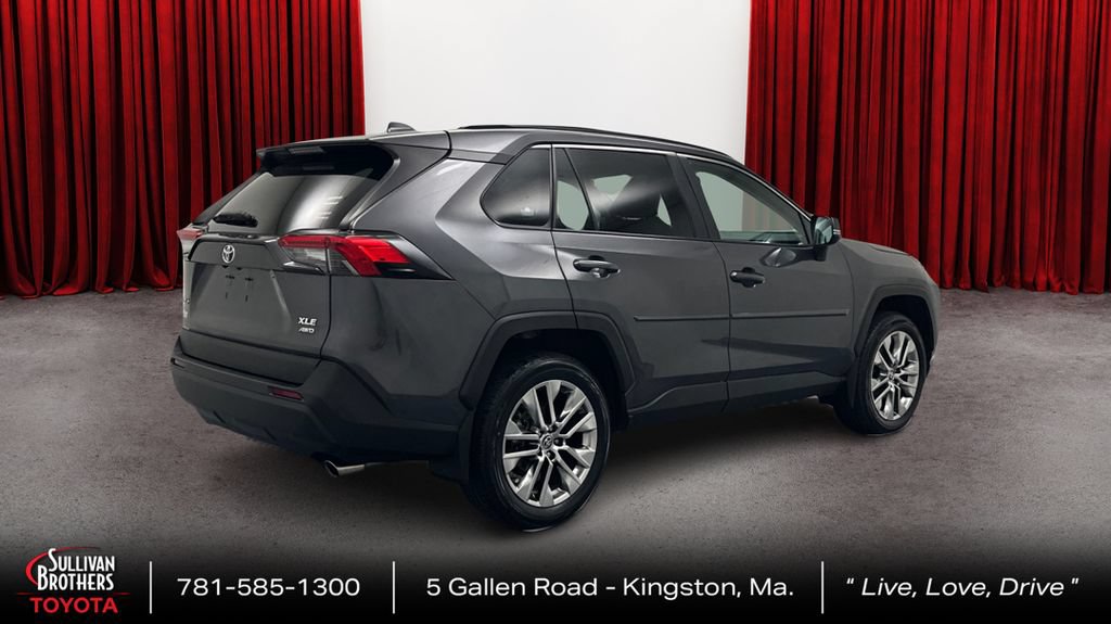 Certified 2021 Toyota RAV4 XLE Premium AWD/4WD image 5