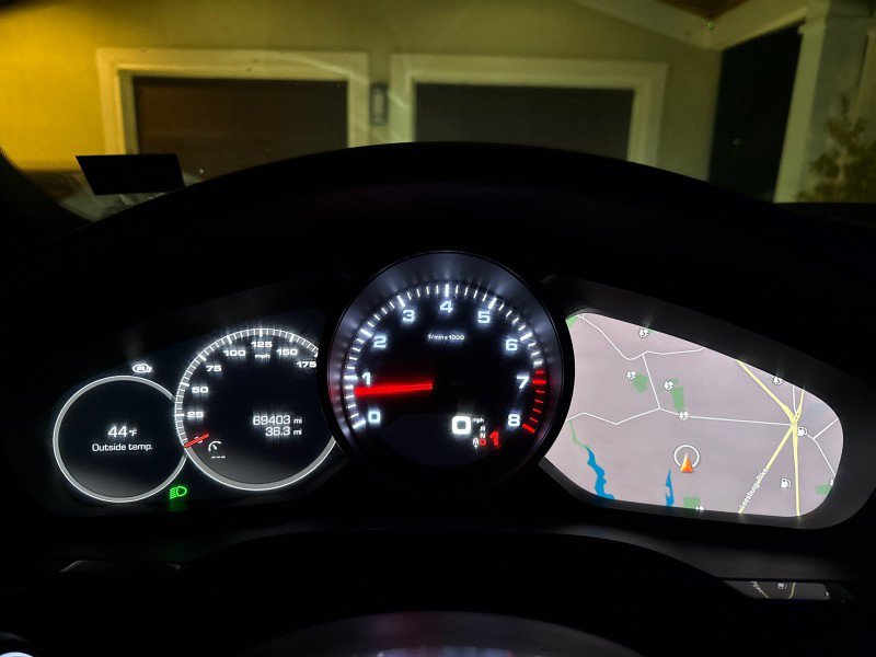 Used 2020 Porsche Cayenne image 19