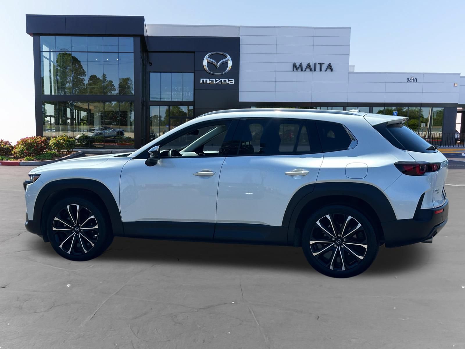 Used 2025 MAZDA CX-50 AWD 2.5 S w/ Premium Plus Pkg image 8
