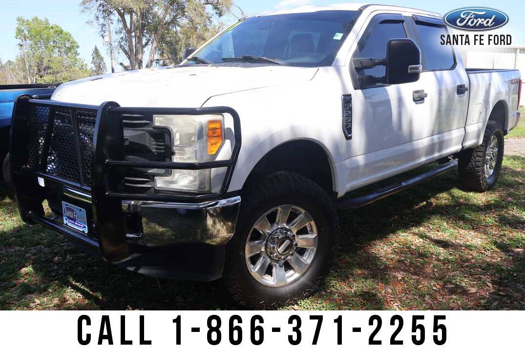 Used 2017 Ford F250 XL w/ Power Equipment Group image 5