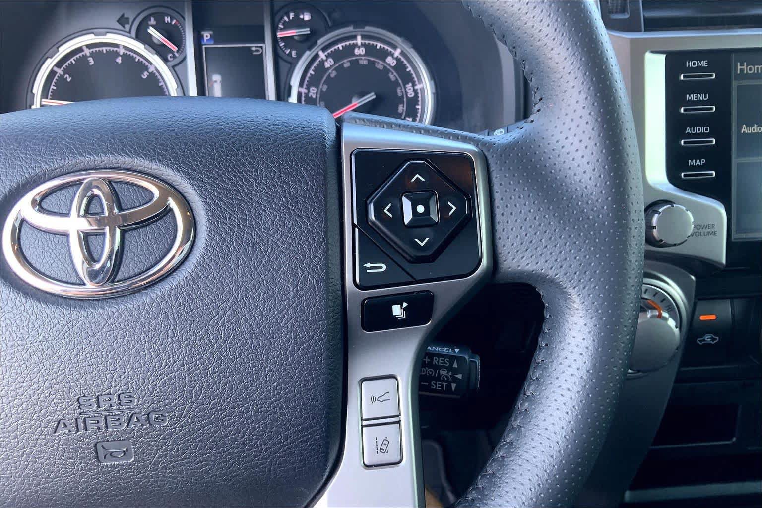 Used 2024 Toyota 4Runner TRD Sport w/ Technology Package AWD/4WD image 25