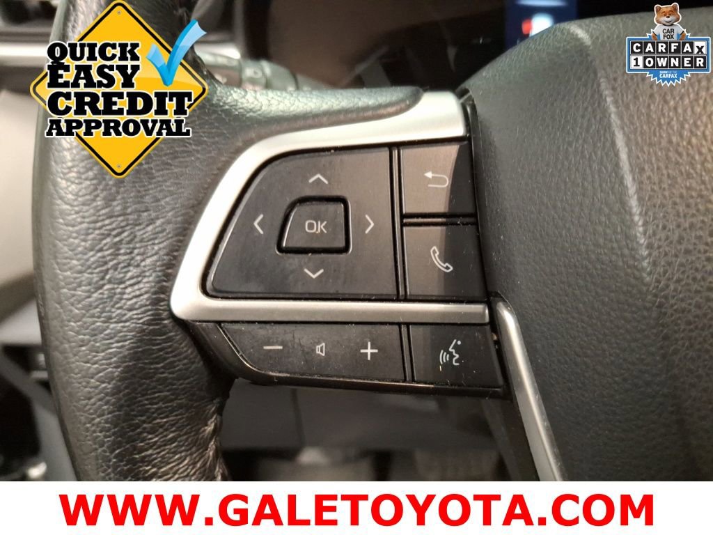 Used 2021 Toyota Sienna XLE w/ XLE Plus Package image 18
