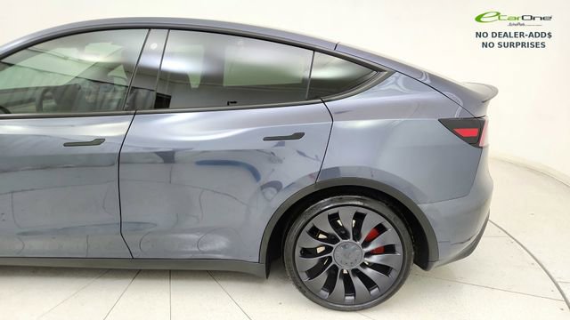 Used 2023 Tesla Model Y Performance AWD/4WD image 10