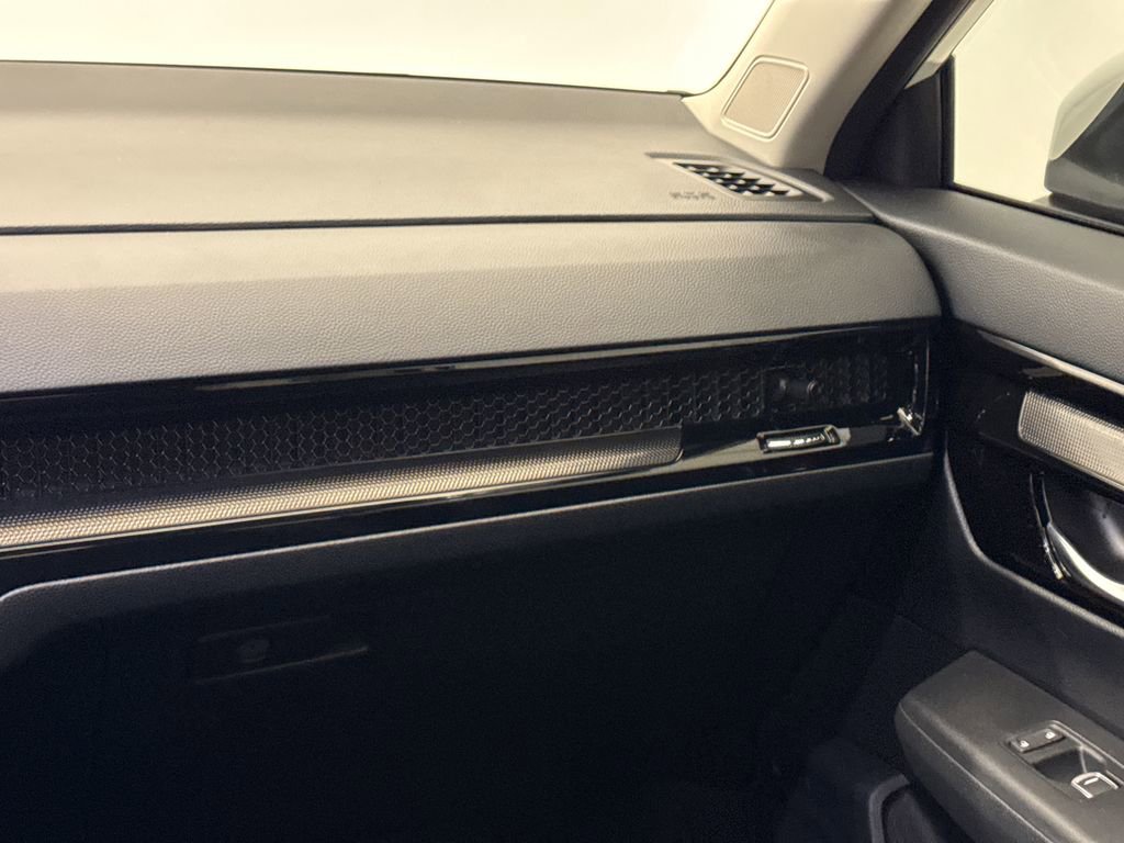 Used 2026 Honda CR-V EX-L image 18