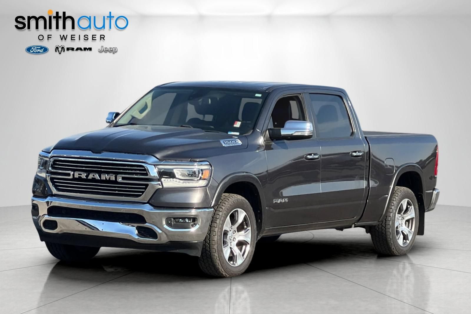 Used 2019 RAM 1500 Laramie AWD/4WD image 9