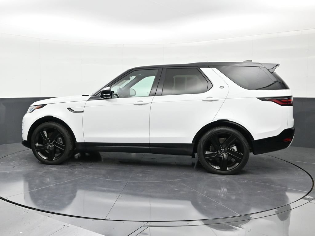 Used 2023 Land Rover Discovery HSE R-Dynamic image 2