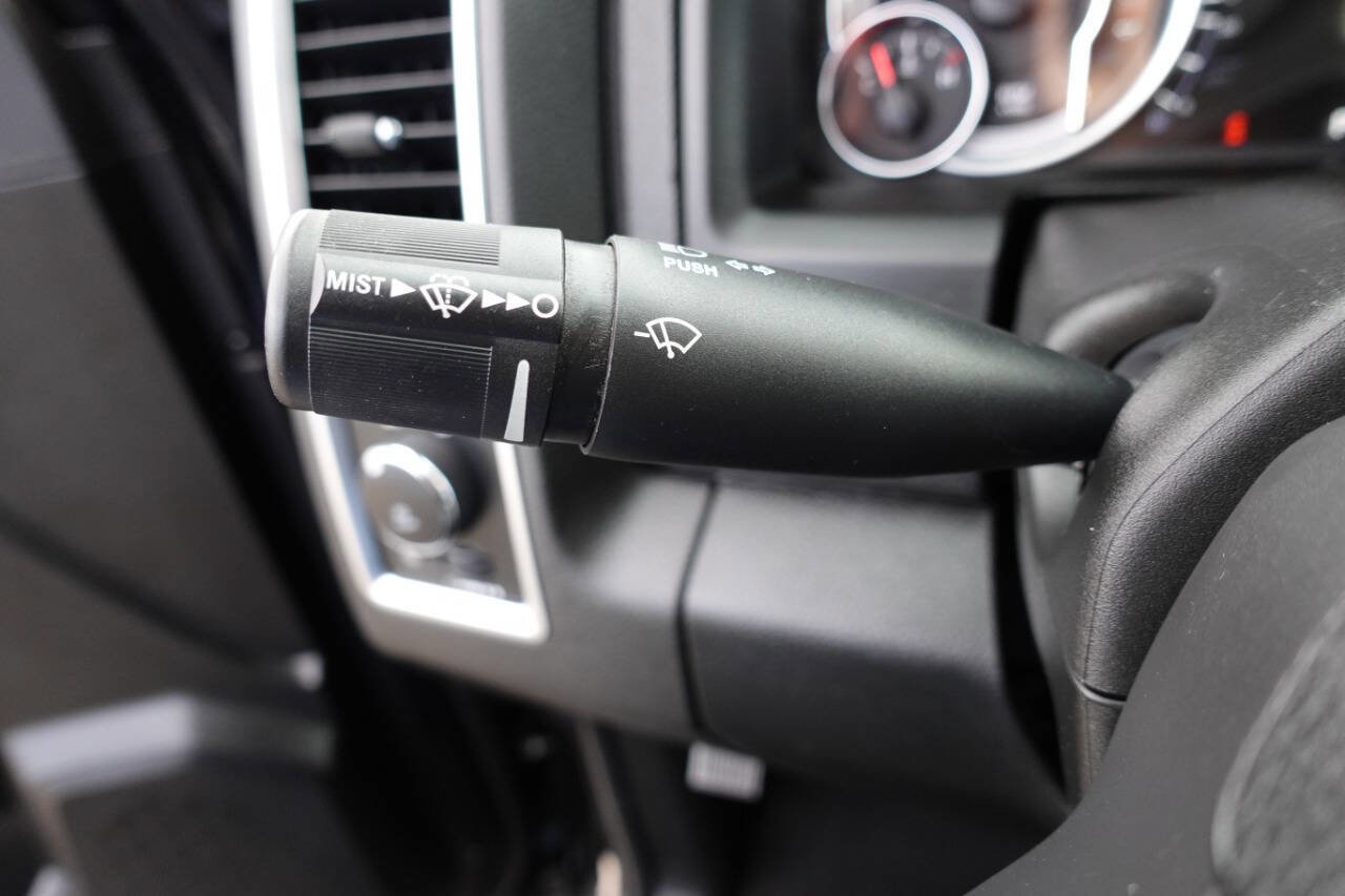 Used 2022 RAM 1500 Classic SLT w/ Electronics Convenience Group image 51