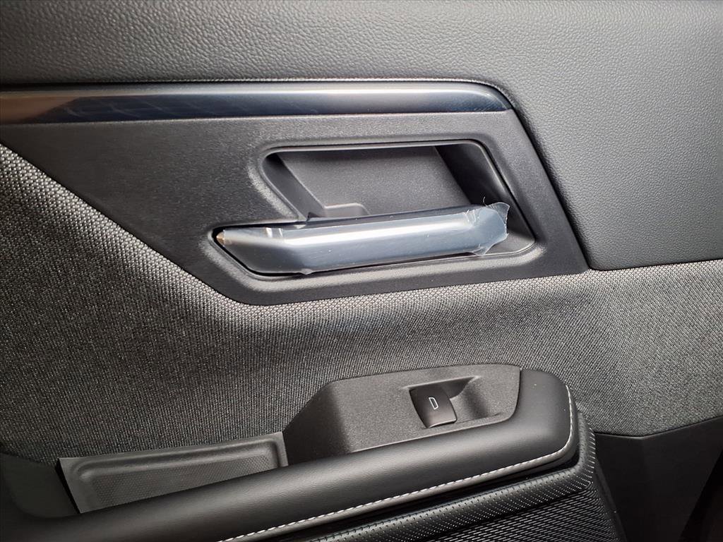 New 2026 GMC Sierra EV Elevation image 12