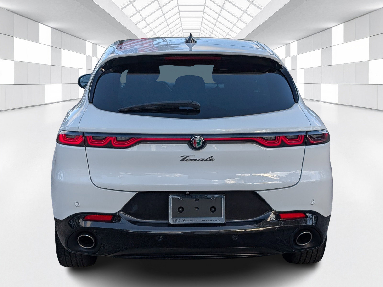 Used 2024 Alfa Romeo Tonale Veloce AWD/4WD image 6