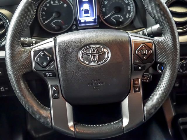 Used 2021 Toyota Tacoma TRD Sport w/ Technology Package image 18