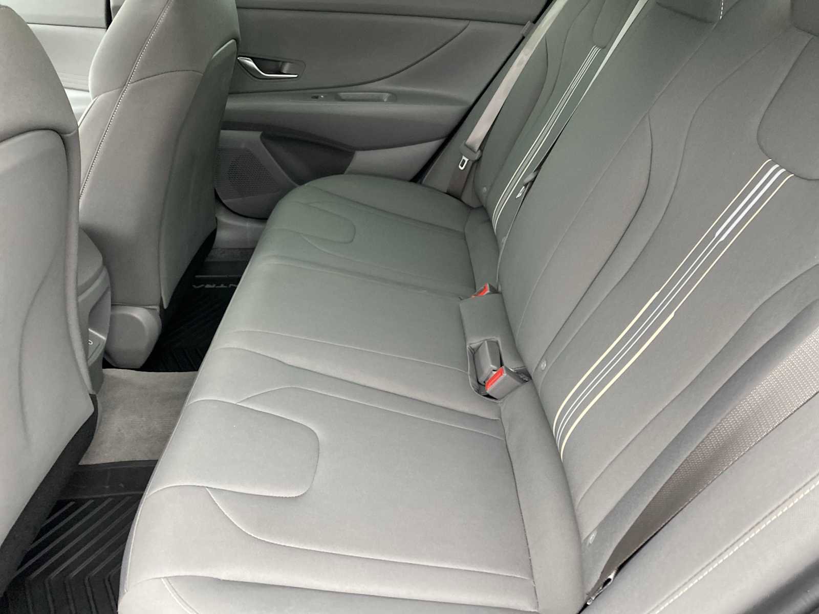 Certified 2025 Hyundai Elantra Blue image 28