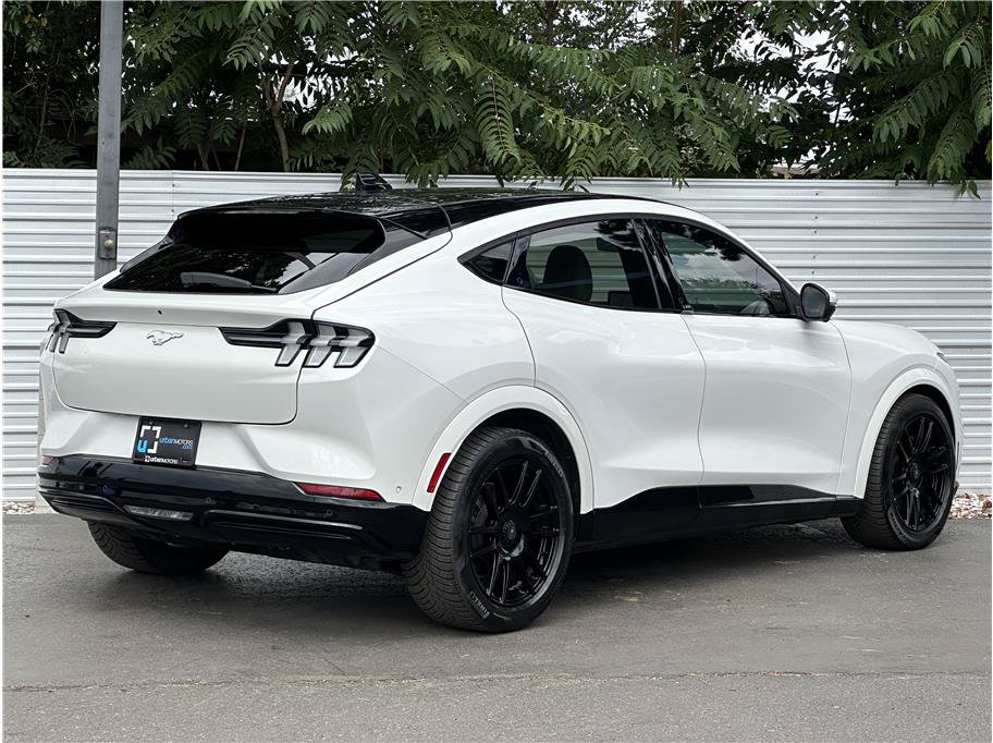 Used 2022 Ford Mustang Mach-E Premium w/ Ice White Appearance Package AWD/4WD image 10