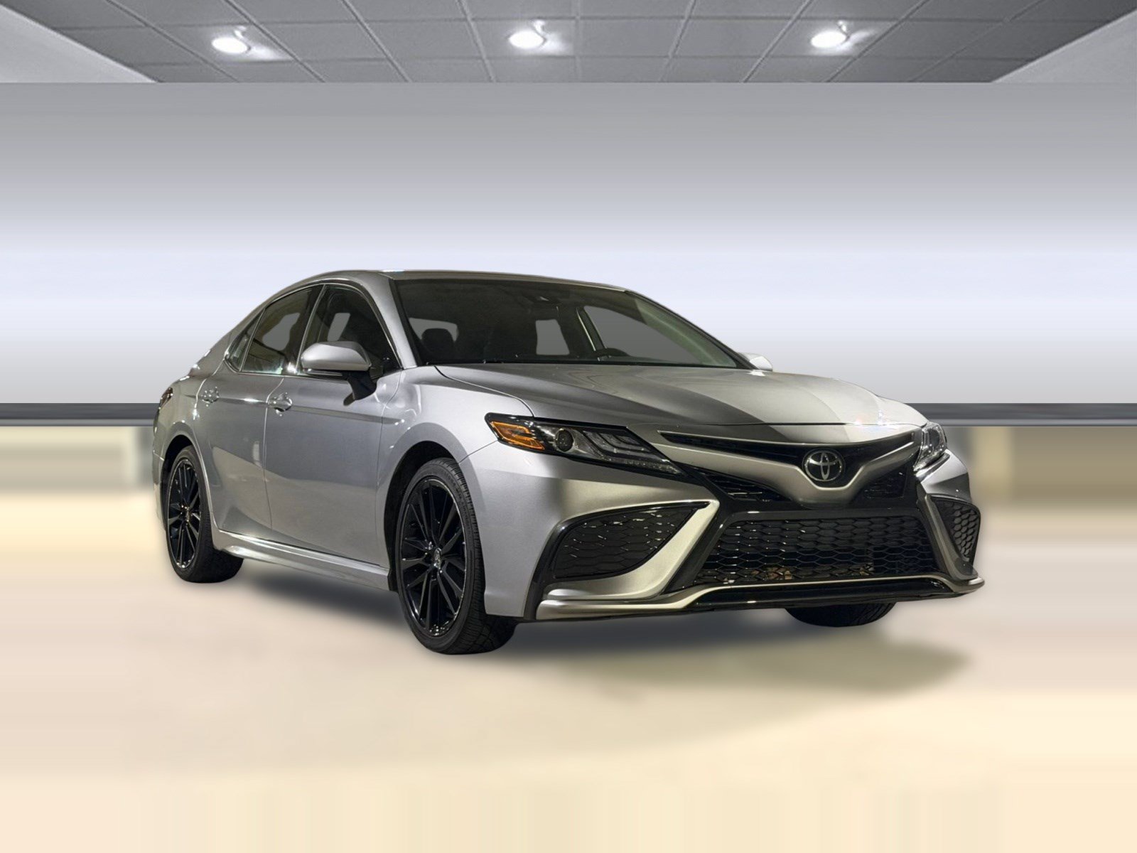 Used 2024 Toyota Camry XSE FWD image 7