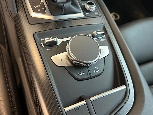 Used 2017 Audi R8 V10 AWD/4WD image 22