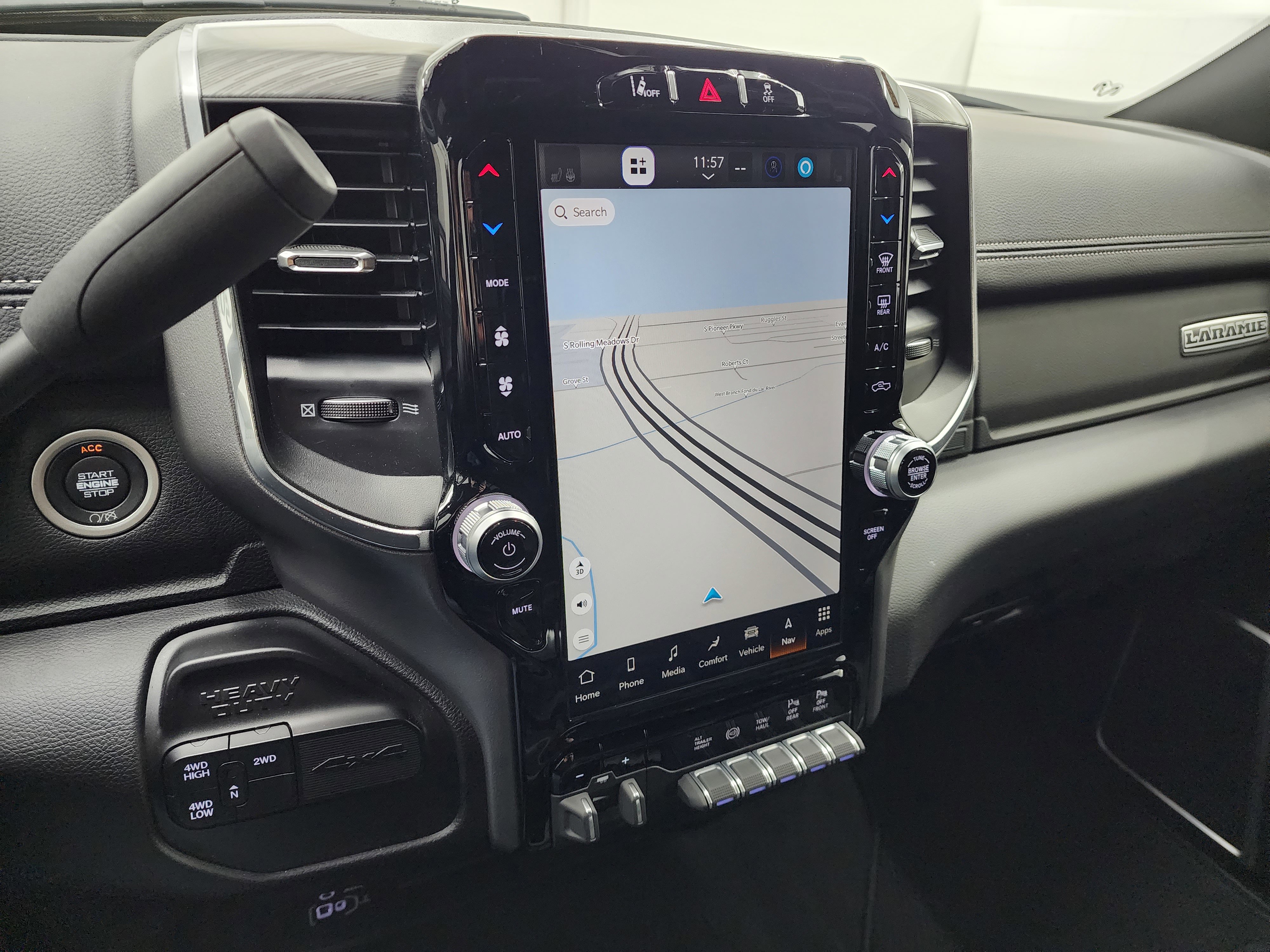 Used 2023 RAM 3500 Laramie image 11