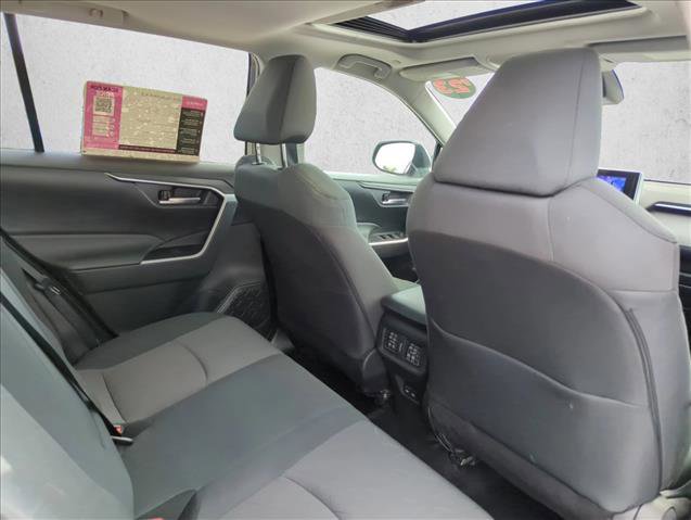Used 2023 Toyota RAV4 XLE w/ Convenience Package image 24