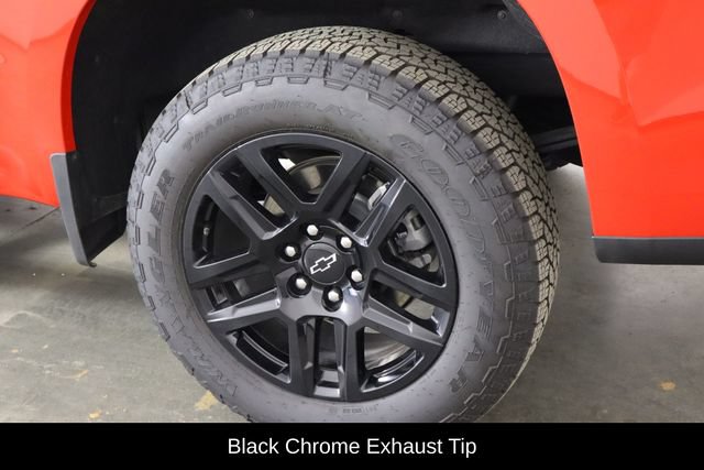 Used 2026 Chevrolet Silverado 1500 Custom w/ Turbomax Blackout Package RWD image 36