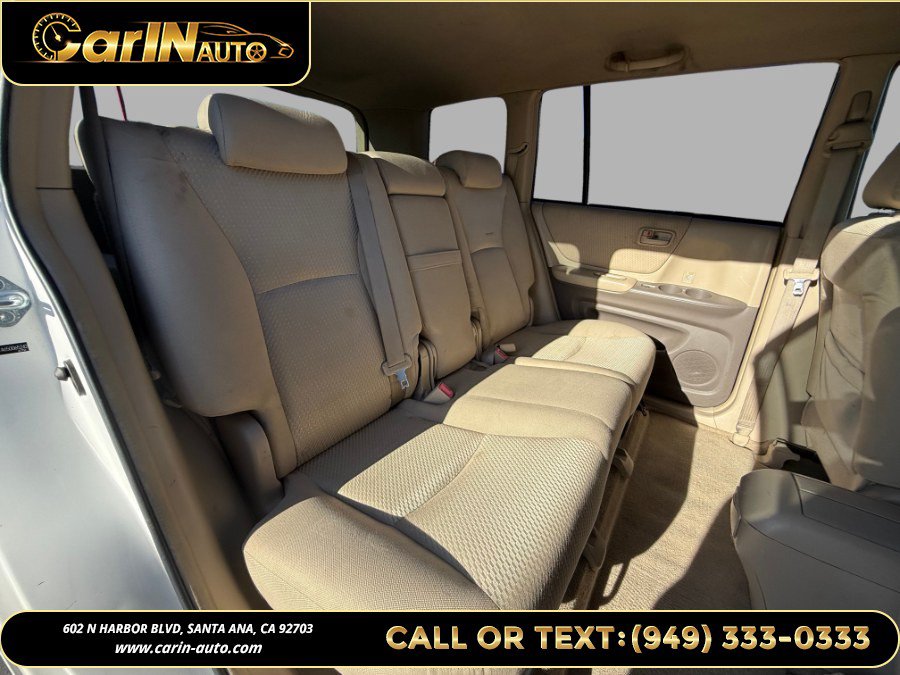 Used 2005 Toyota Highlander 2WD V6 w/ Appearance Pkg image 17