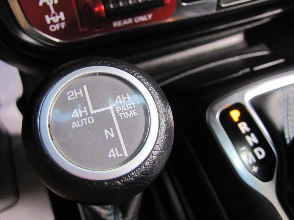 Used 2021 Jeep Wrangler Unlimited Rubicon 4xe w/ Dual Top Group image 39