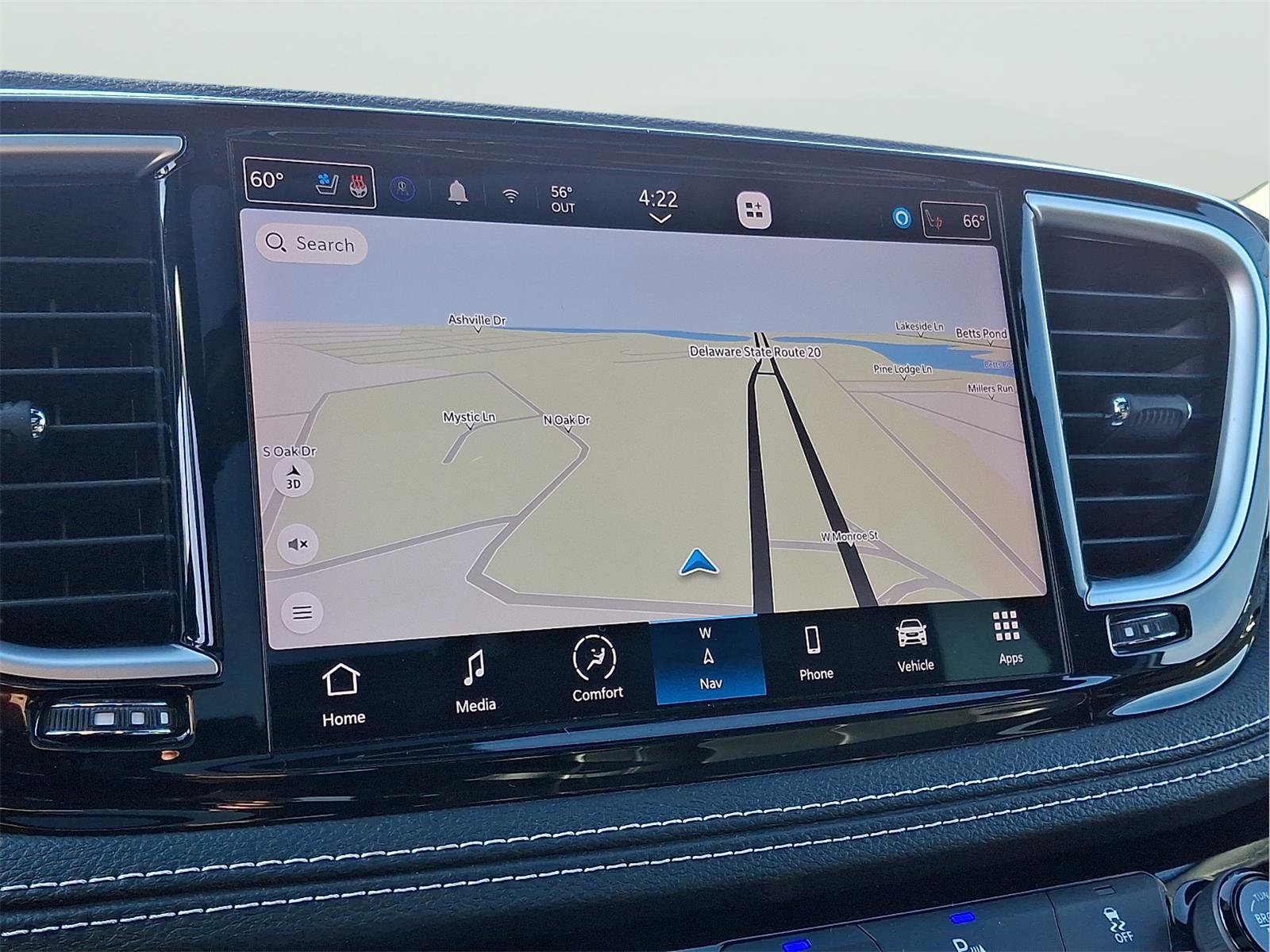 Used 2023 Chrysler Pacifica Limited w/ S Appearance Package image 13