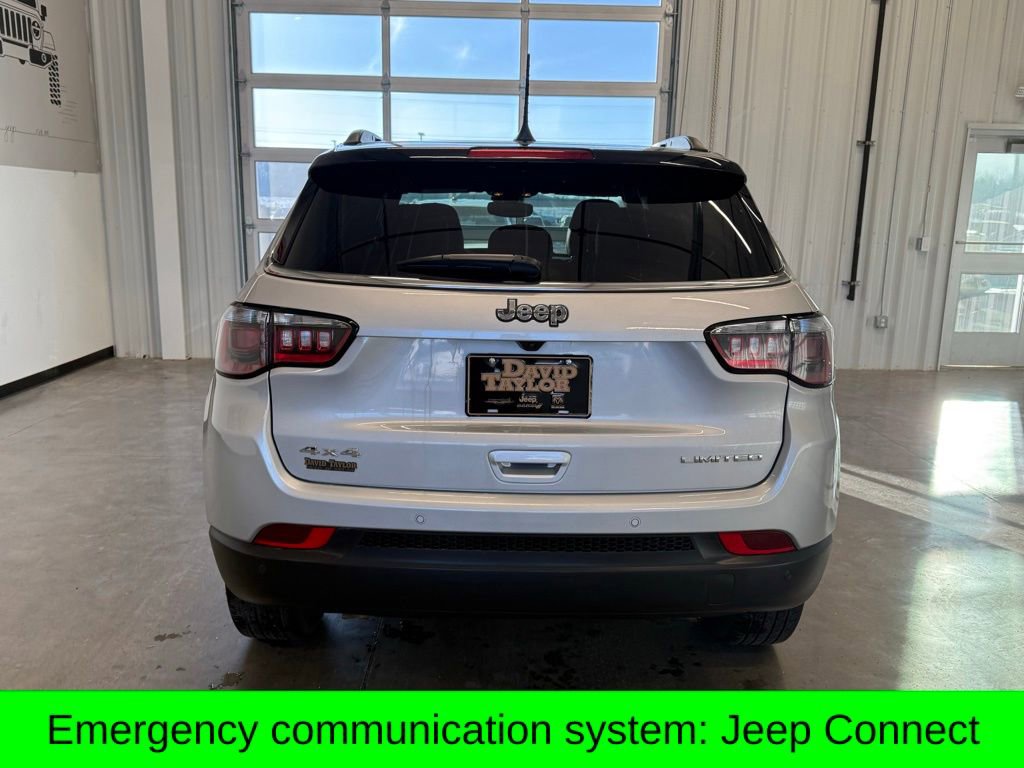 Used 2025 Jeep Compass Limited image 7