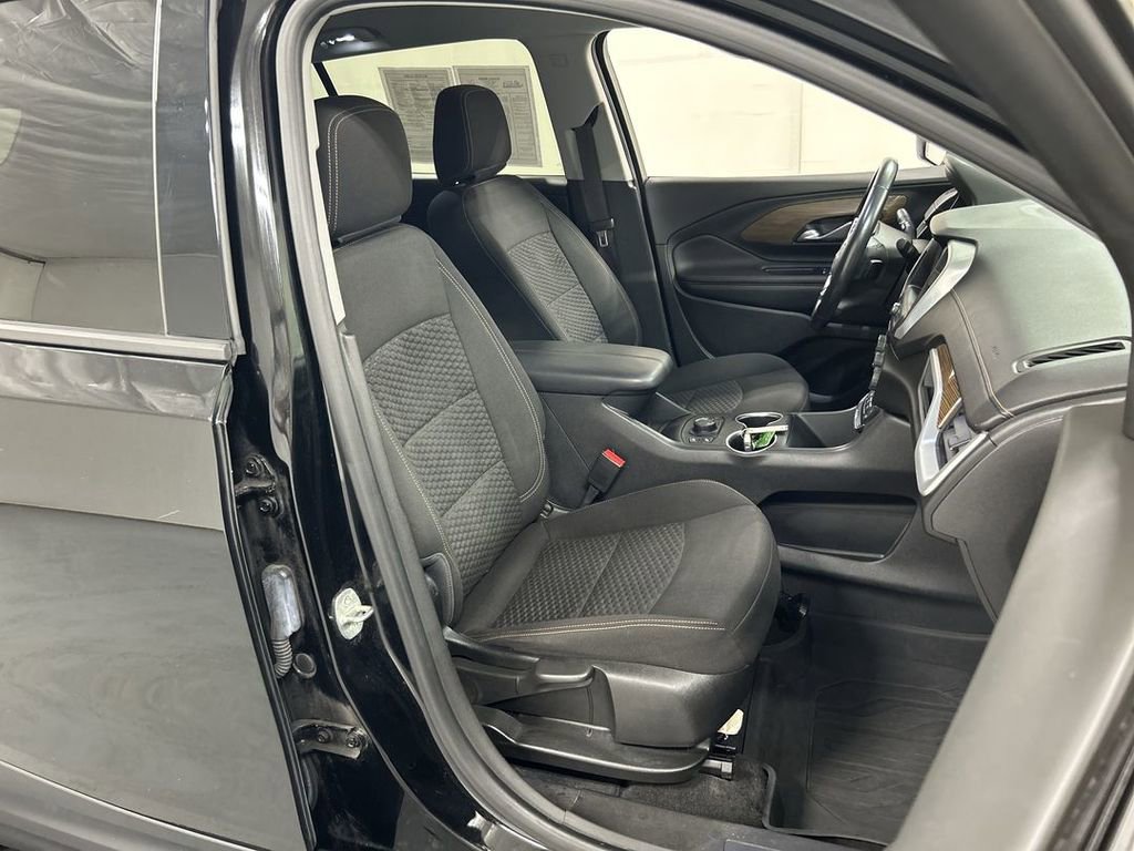 Used 2021 GMC Terrain SLE w/ Driver Convenience Package AWD/4WD image 22