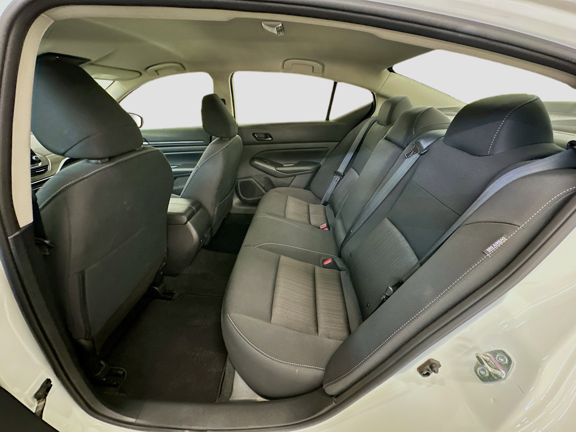 Used 2025 Nissan Altima 2.5 SV image 28