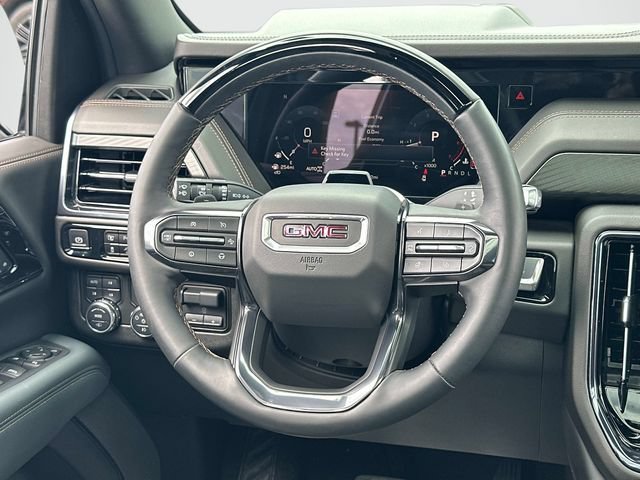 Used 2025 GMC Yukon XL AT4 w/ AT4 Premium Plus Package AWD/4WD image 6