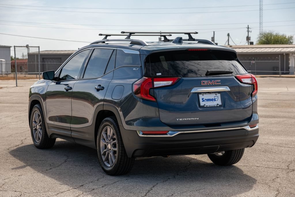 Used 2024 GMC Terrain SLT w/ Infotainment Package II FWD image 6