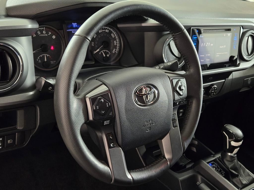 Used 2019 Toyota Tacoma TRD Off-Road w/ Technology Package image 26