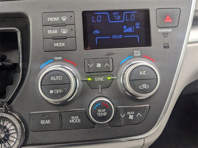 Used 2019 Toyota Sienna LE image 24