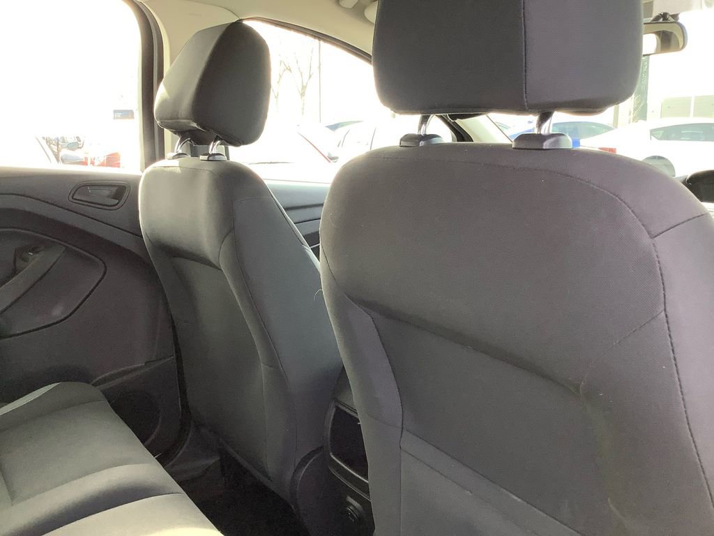 Used 2015 Ford Escape S image 17