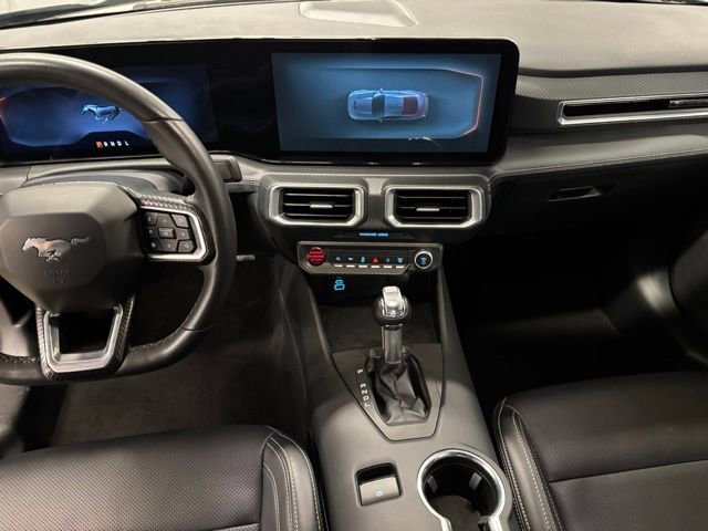 Used 2025 Ford Mustang Premium image 11