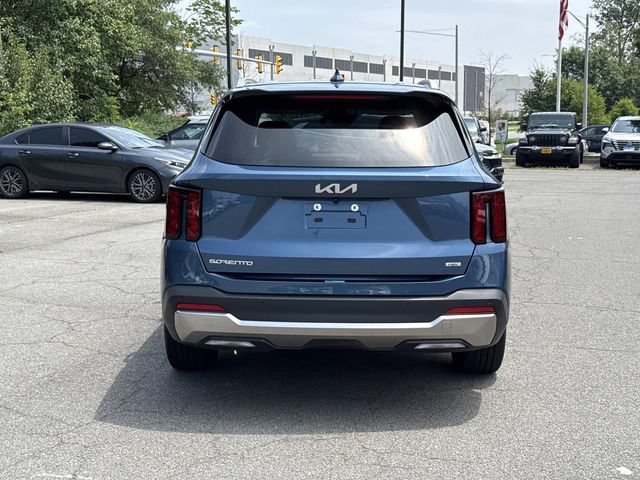 Used 2025 Kia Sorento EX AWD/4WD image 3