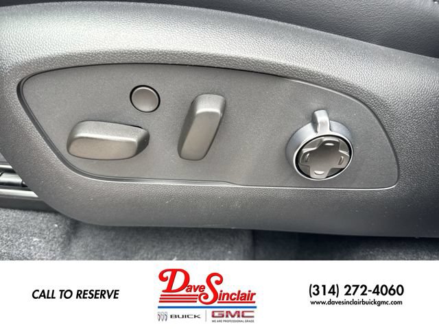 New 2026 Buick Enclave Avenir w/ Super Cruise Package FWD image 12