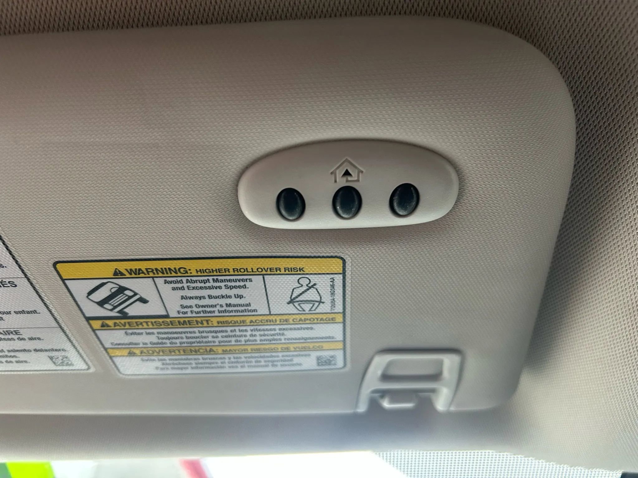 Used 2019 Ford Escape Titanium image 13