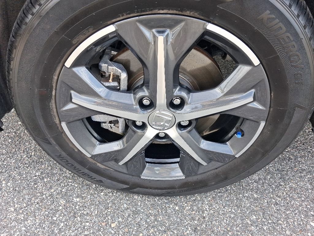 Used 2025 Honda HR-V EX-L image 13