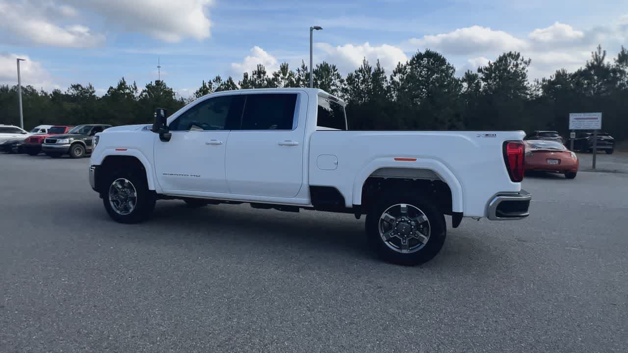 New 2026 GMC Sierra 2500 SLE w/ SLE Value Package; AWD/4WD image 6